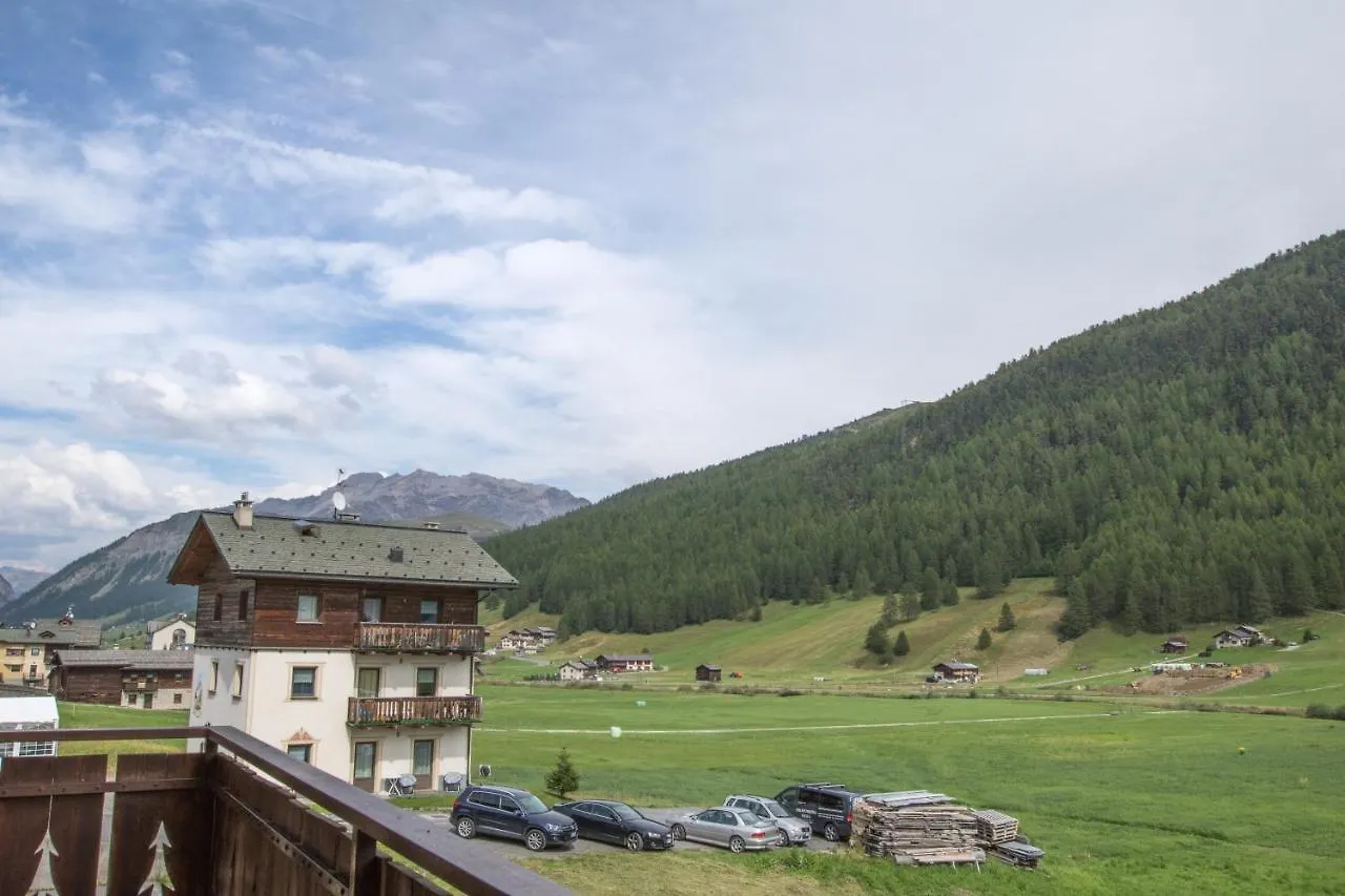 Baita Soldanella - Livigno Apartament